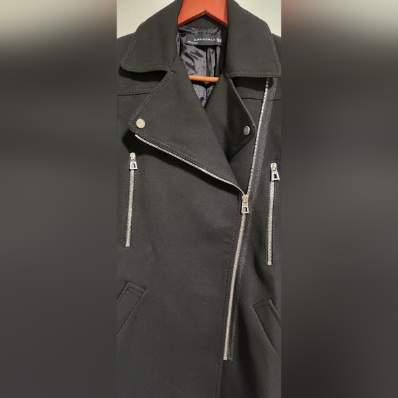 Zara Black Coat - Picture 2 of 10